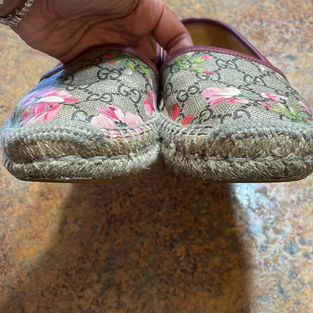 Gucci espadrilles size 6 - Picture 3 of 7